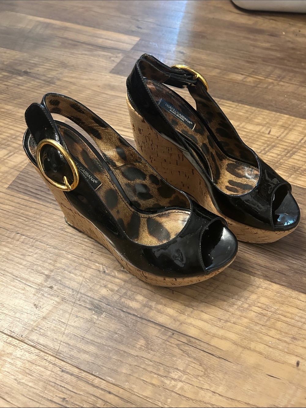 Y2K Dolce & Gabbana wedge sandals size 6.5